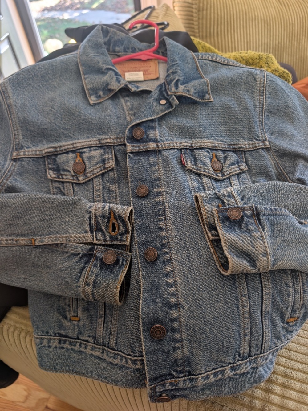 Levi’s Classic Trucker Jacket (model 77741-7112 Timeless, Classic
